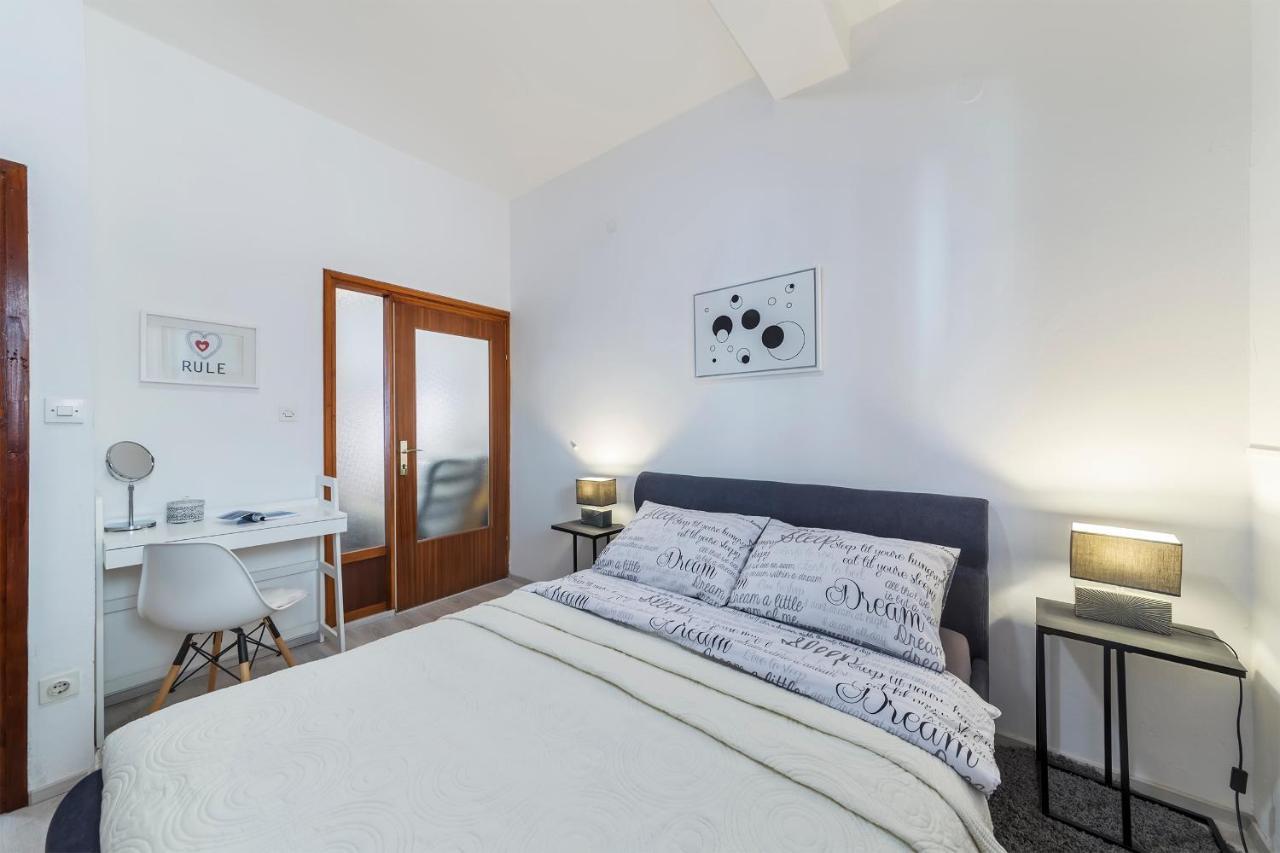 Apartments Antonio Medulin Extérieur photo